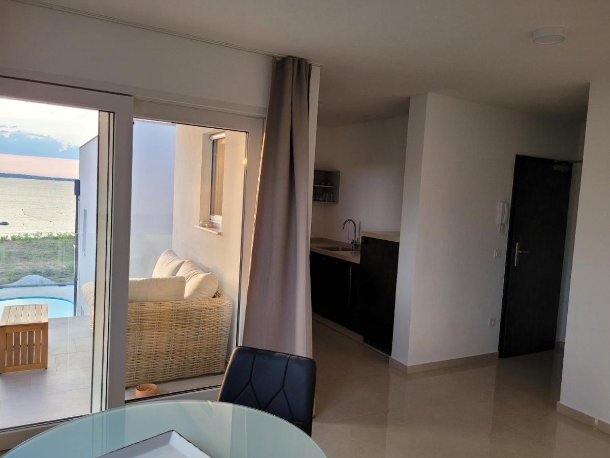 Aparthotel Dalmacija Privlaka  Exterior photo